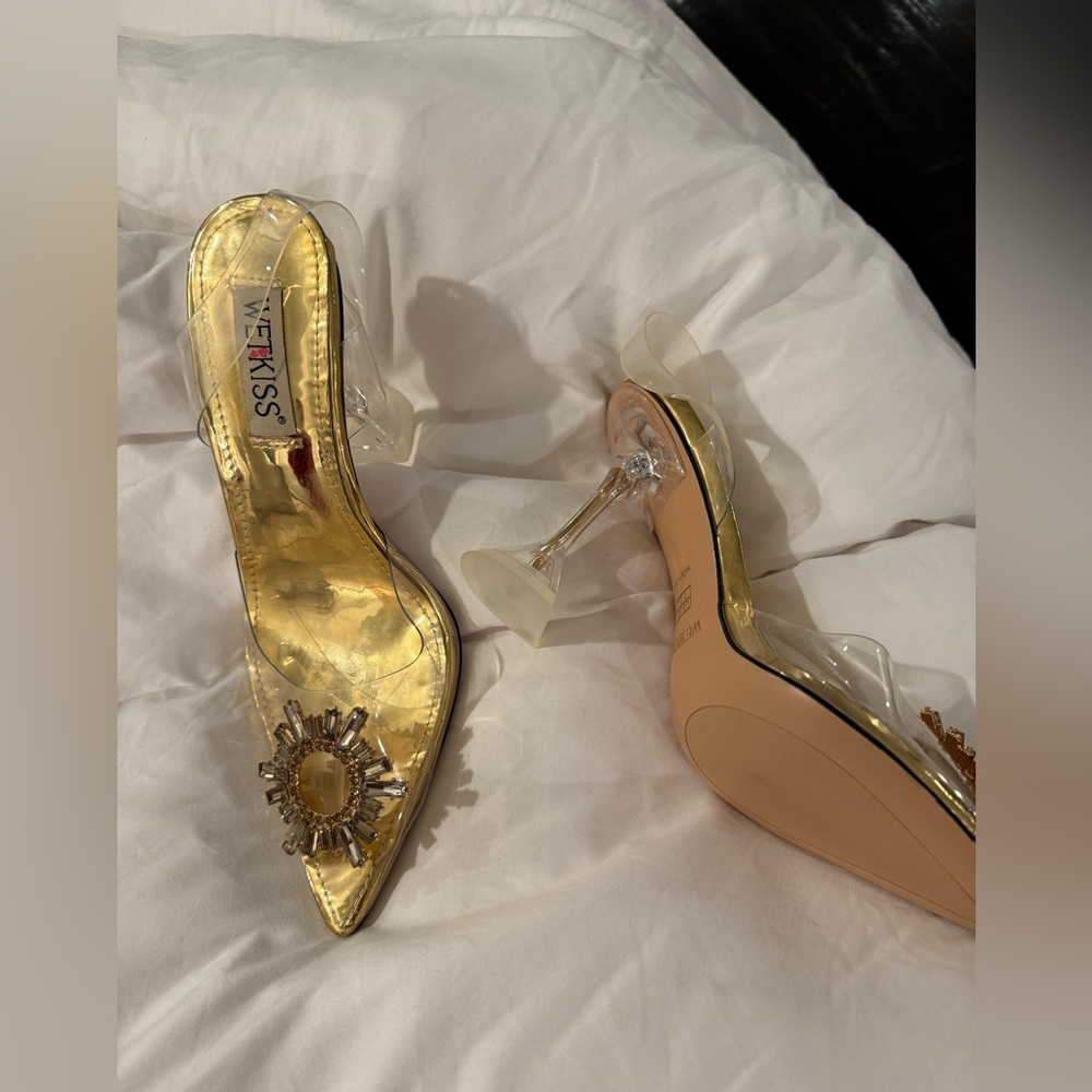 Kiss Women's Gold and Clear Heels